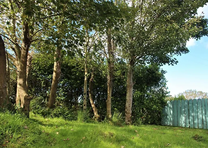 An Nead Beag Only 2 Miles From Nyaraló